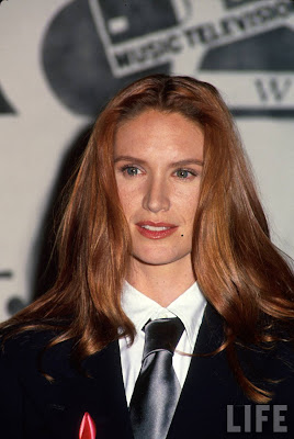 Wallpaper World: Kelly Lynch Ho...